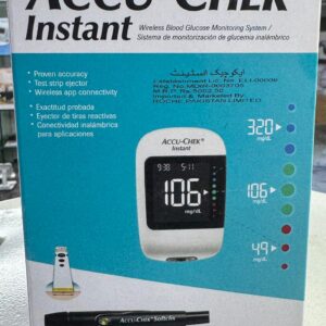 GLUCOSE METER / Accu-Check Instant